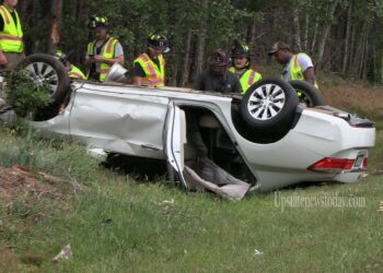 Center Rock Fire Department Responds to Rollover Wreck